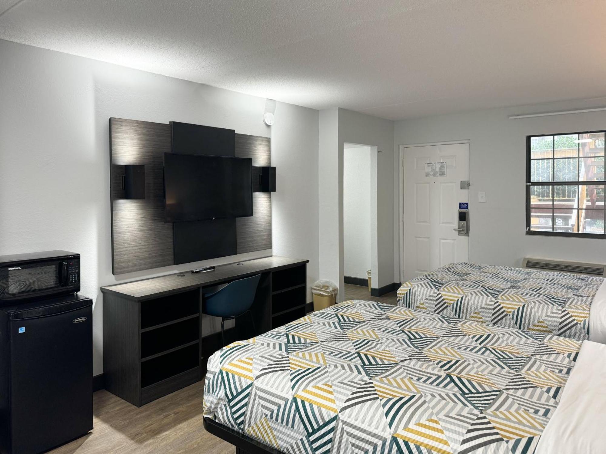 Motel 6 Huntsville Al University Dr. Exteriör bild